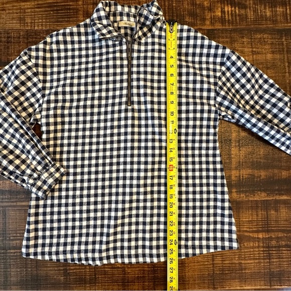 Andree by Unit Blue Gingham 1/4 zip flannel pullover- Like New. - Picture 5 of 6